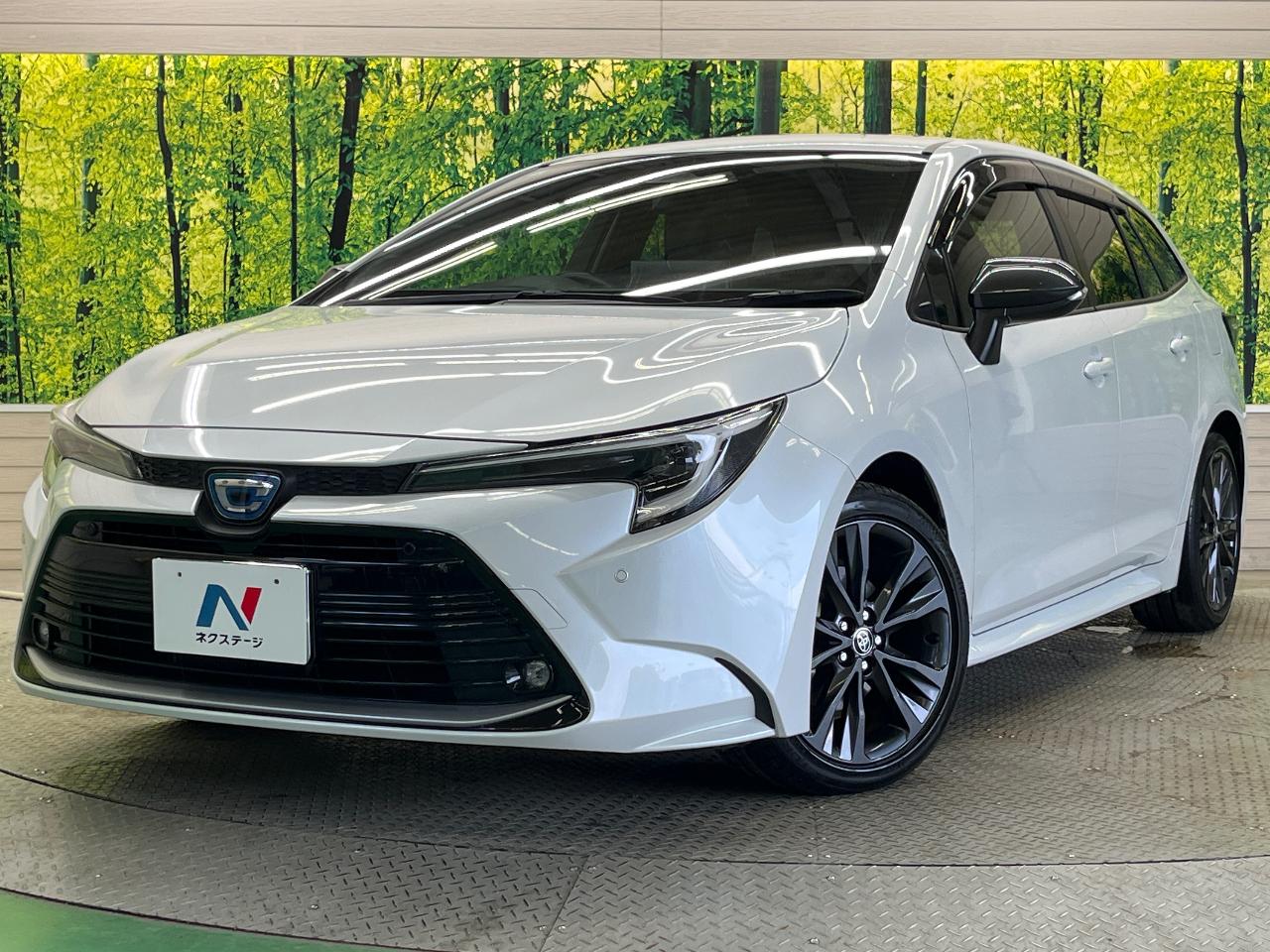 2022 Toyota Corolla Touring HV Hybrid Double V