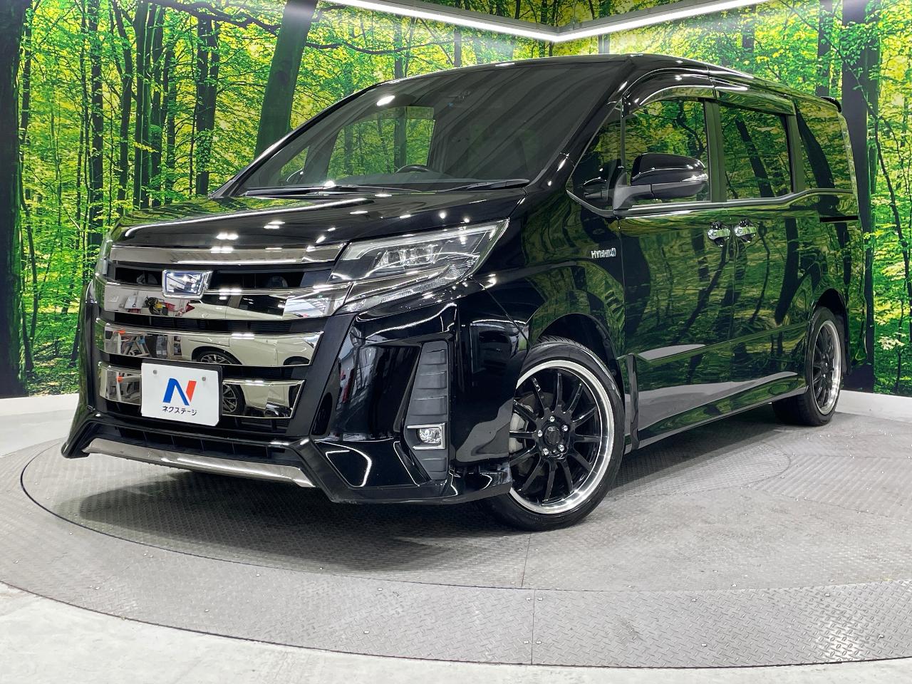 2018 Toyota Noah Hybrid Hybrid Si Double Bi-Bi