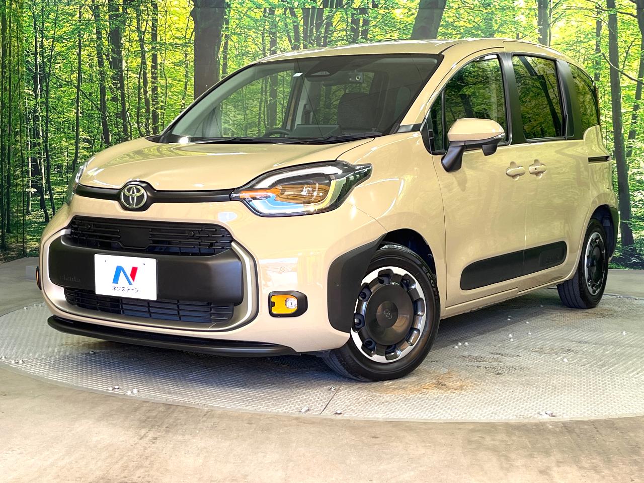 2023 Toyota Sienta Z