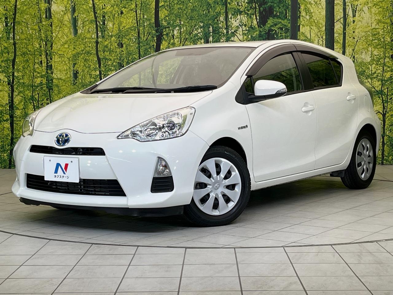 2012 Toyota Aqua S