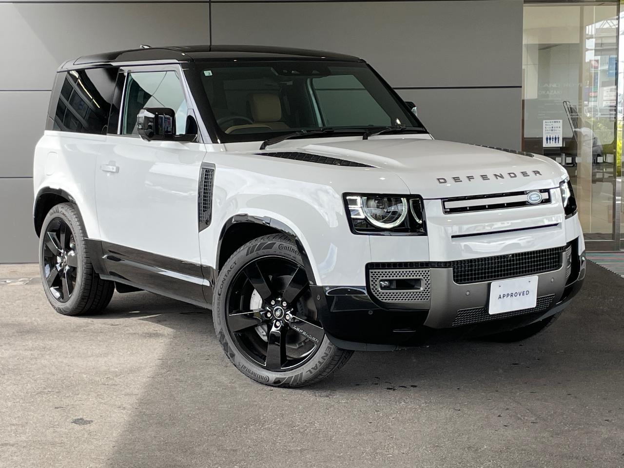 2026 Land Rover Defender3D 90X-Dynamic HSE D350 Air Suspension Equipped