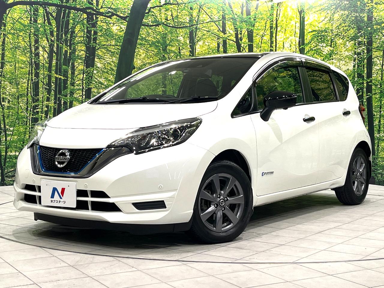 2018 Nissan Note e-POWER e-POWER X Black Arrow
