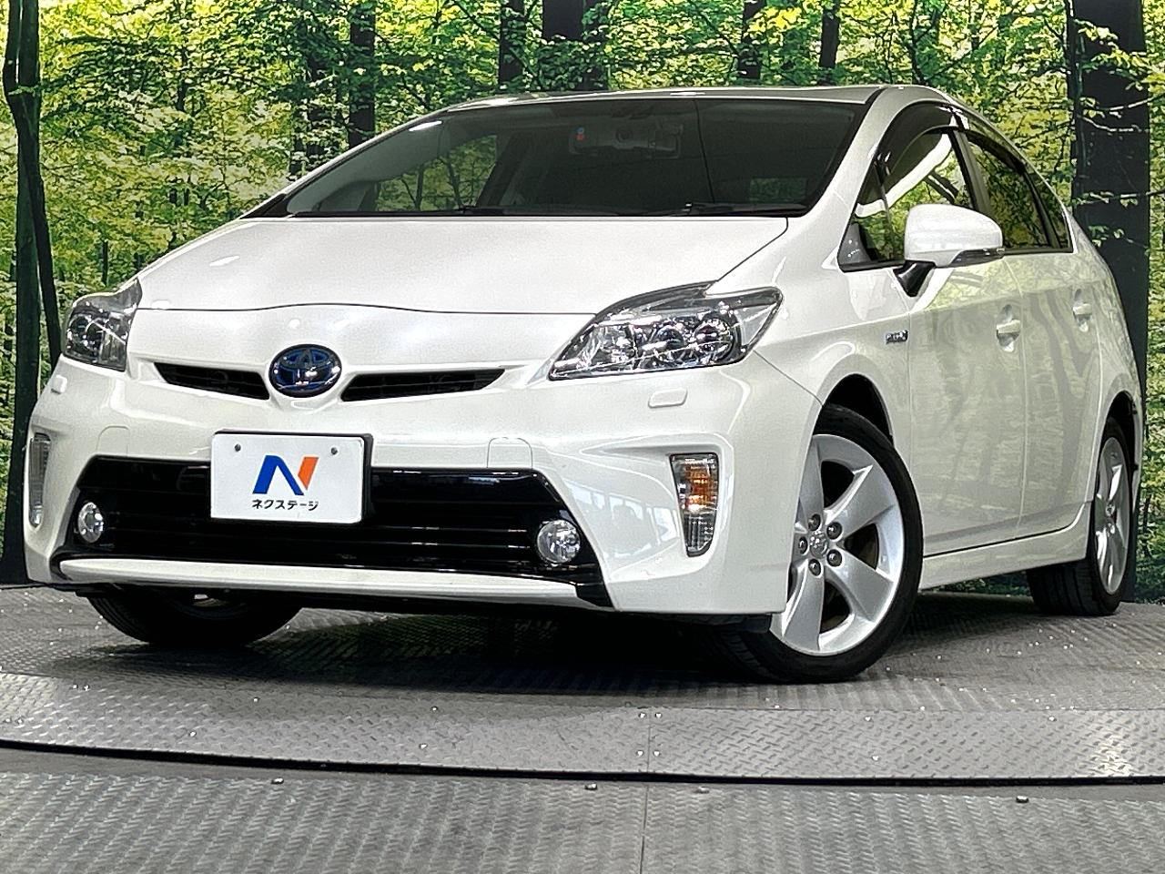 2014 Toyota Prius G Touring Selection