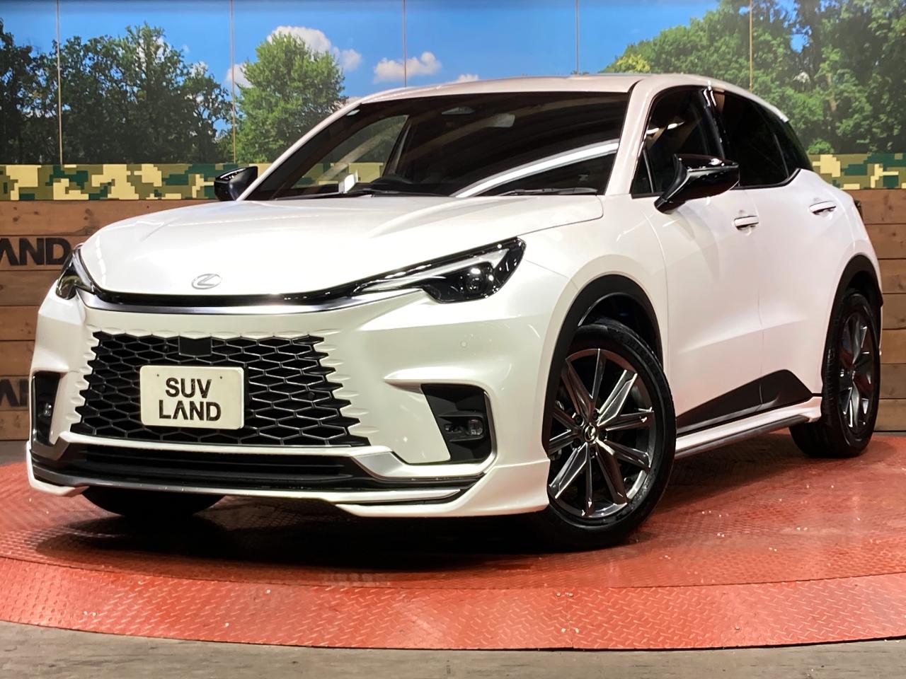 2024 Lexus LBX Hybrid Relax