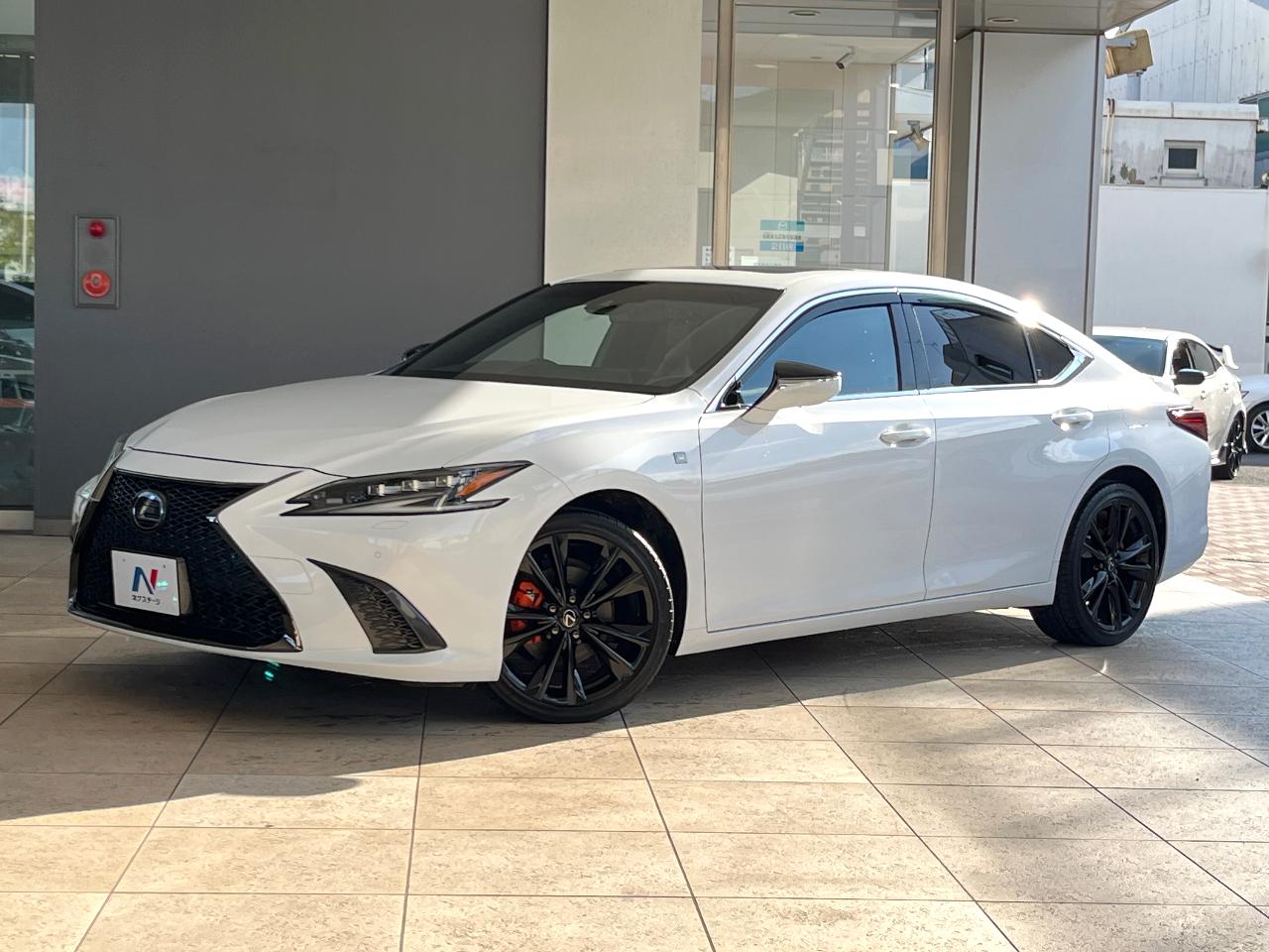 2023 Lexus ES ES300h F SPORT