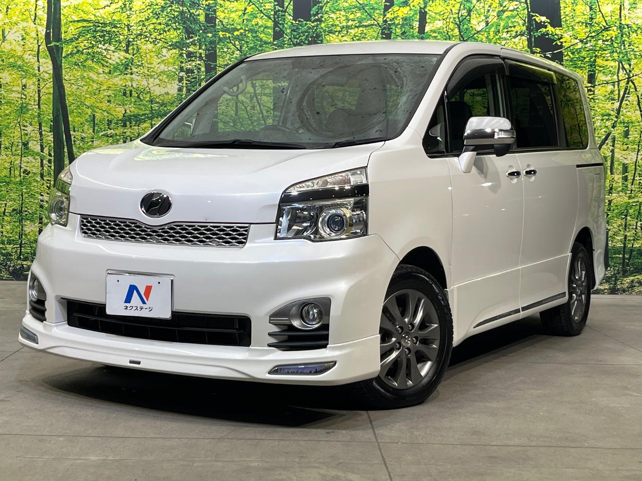 2013 Toyota Voxy