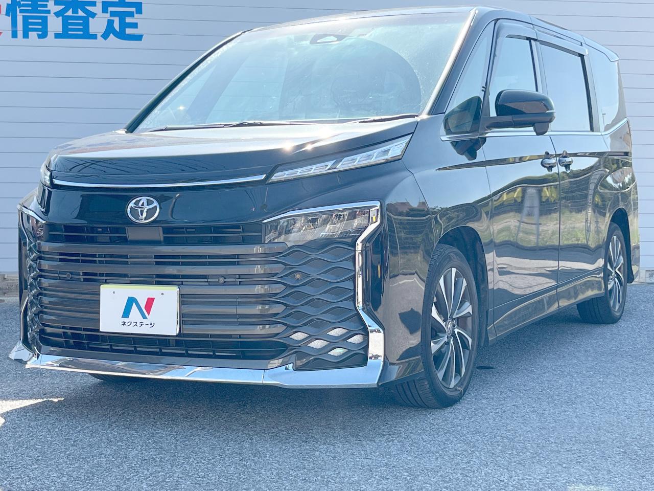 2022 Toyota Voxy S-Z