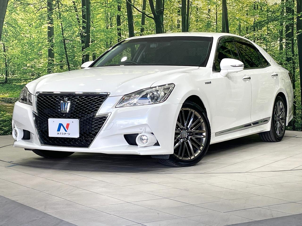 2013 Toyota Crown Hybrid Athlete S
