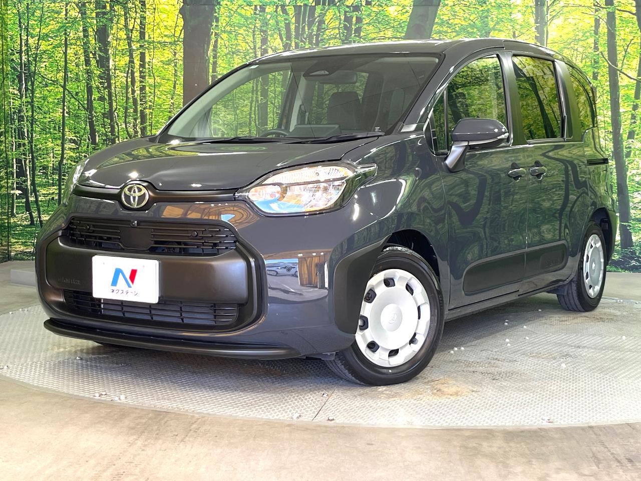 2022 Toyota Sienta Hybrid Hybrid G