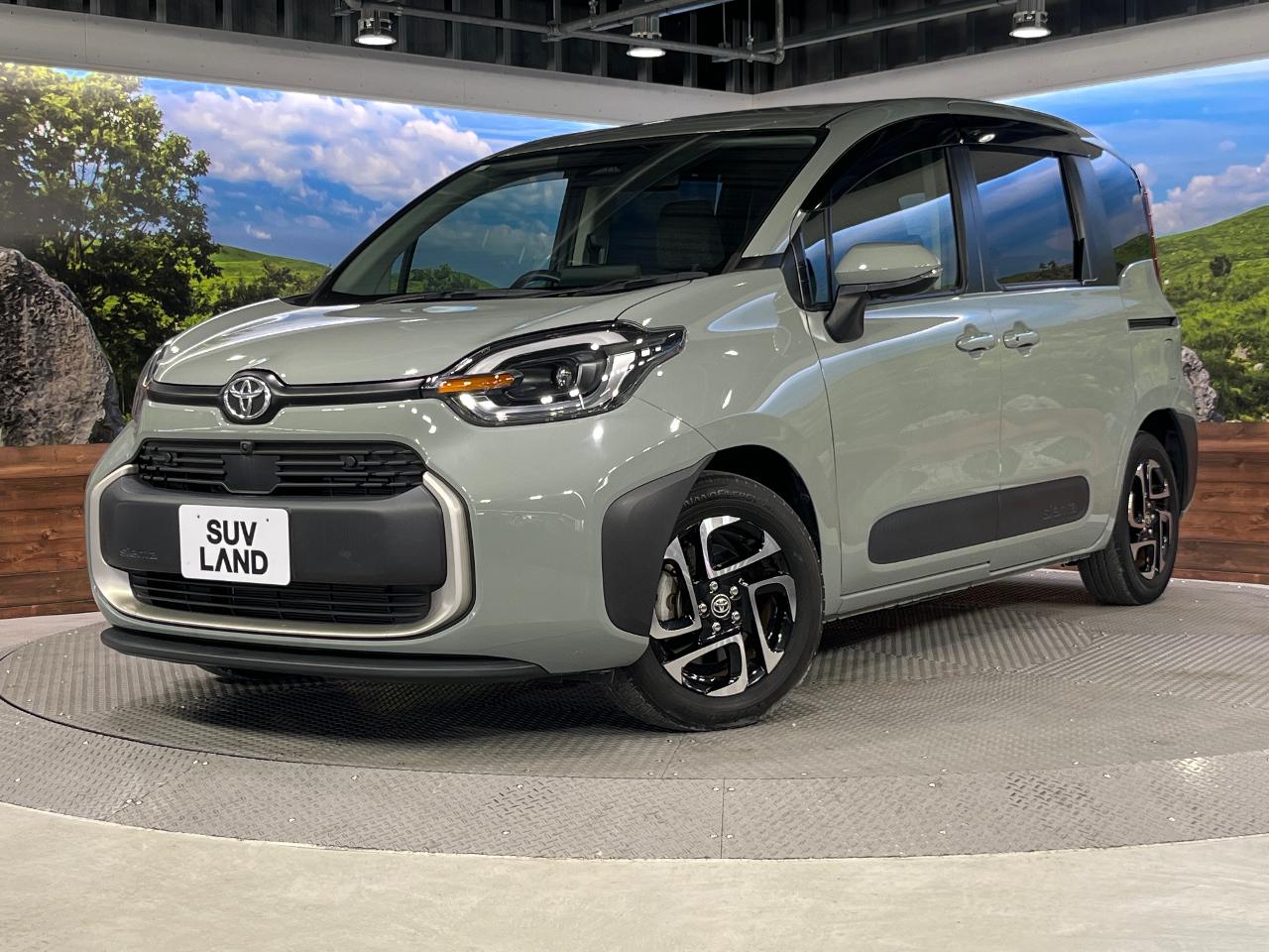 2023 Toyota Sienta Z