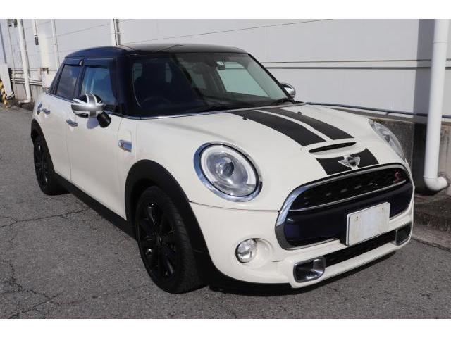 2015 BMW_Mini MINI Cooper S Pepper Package