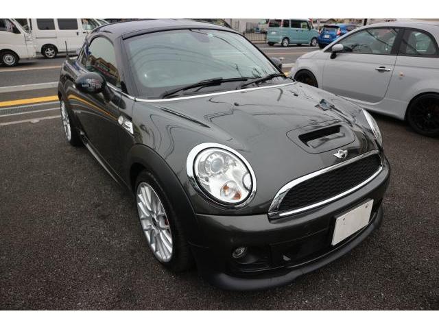 2015 BMW_Mini BMW Mini Coupe John Cooper Works Coupe