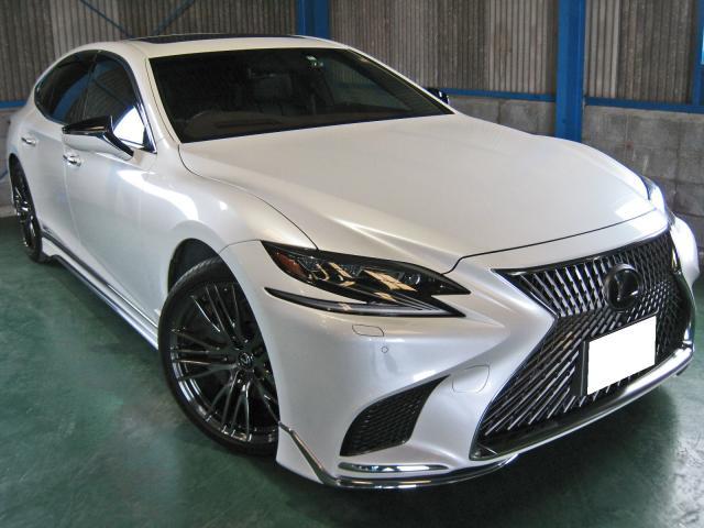 2018 LS500h Executive — Photo 1