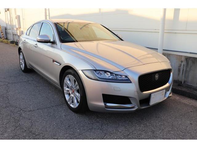 2017 Jaguar XF Prestige